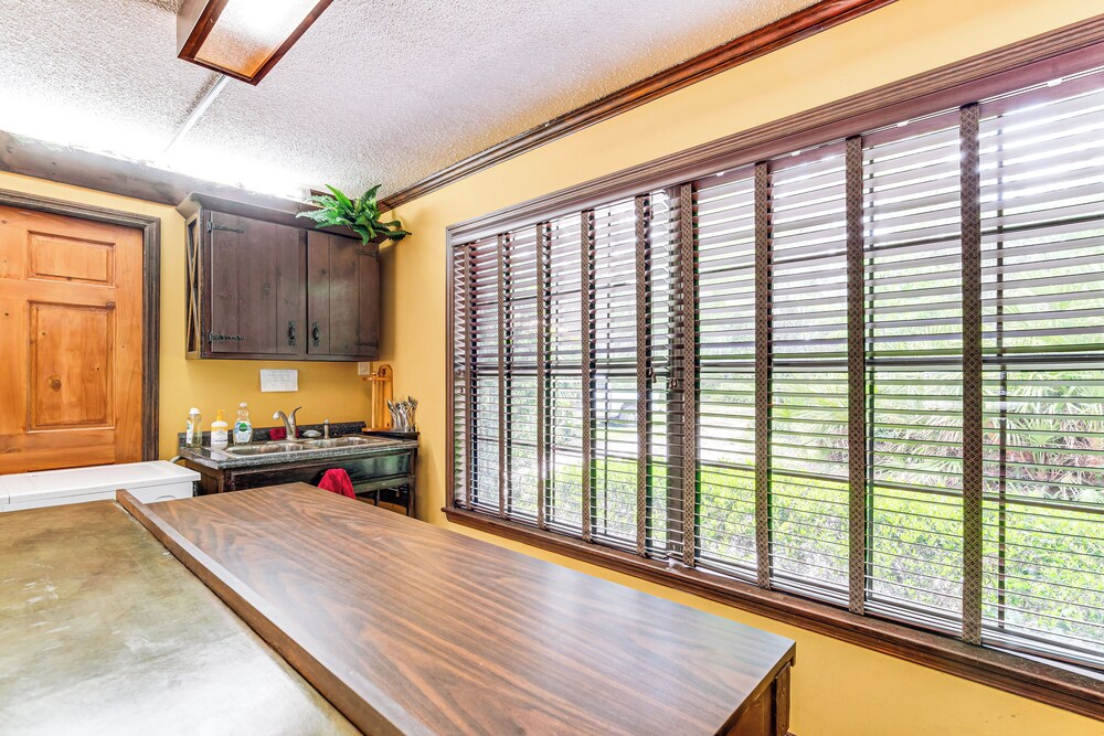 Lake Access + Private Patio: Sunny Inverness Apt!
