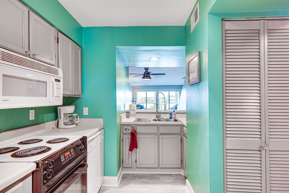 Folly Beach Retreat w/ Pool Access & River Views! view 3