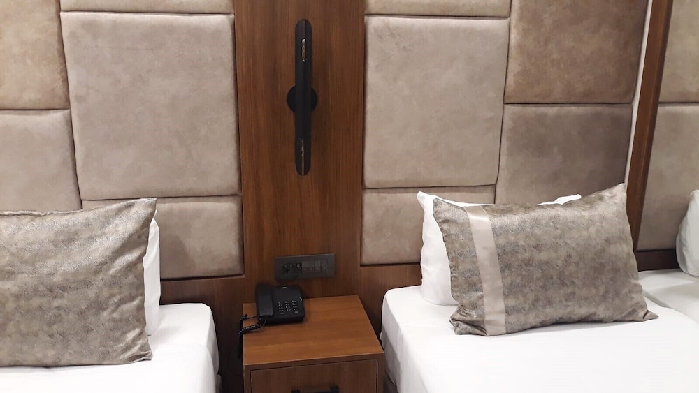 Four Sides Beyoğlu - Image 7