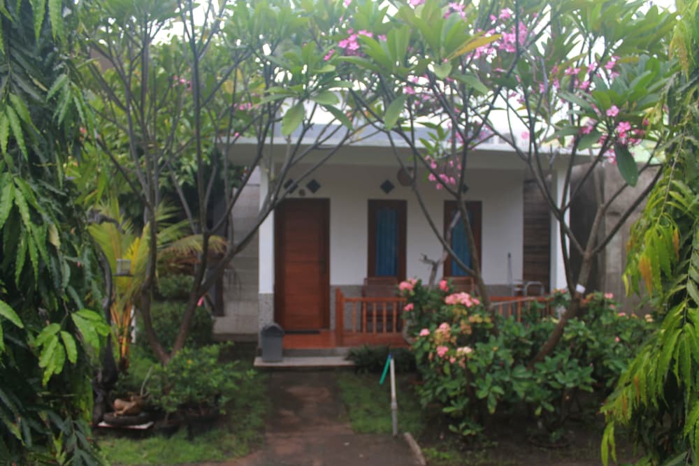 Santigi Homestay