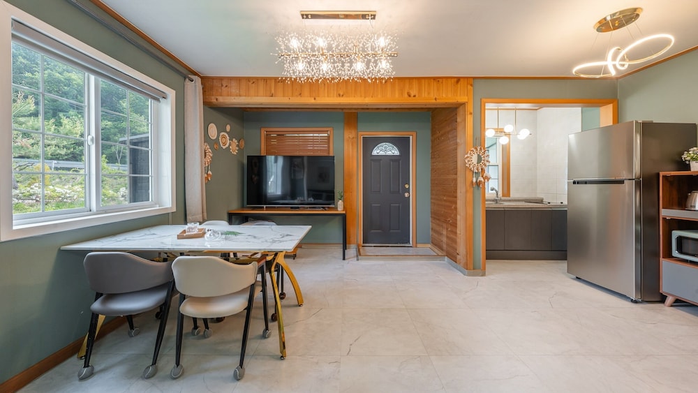 Hongcheon Lucky Dog Pension