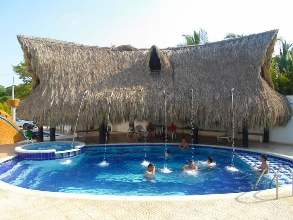 Cabañas Frente a la Playa 010