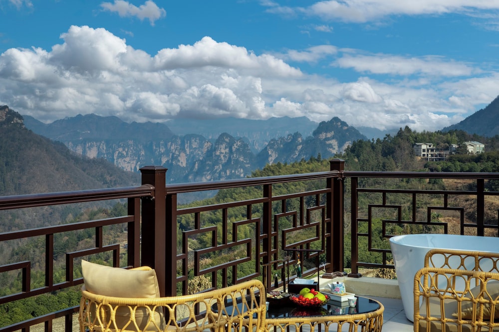 Zhangjiajie Valley Love Holiday Hotel