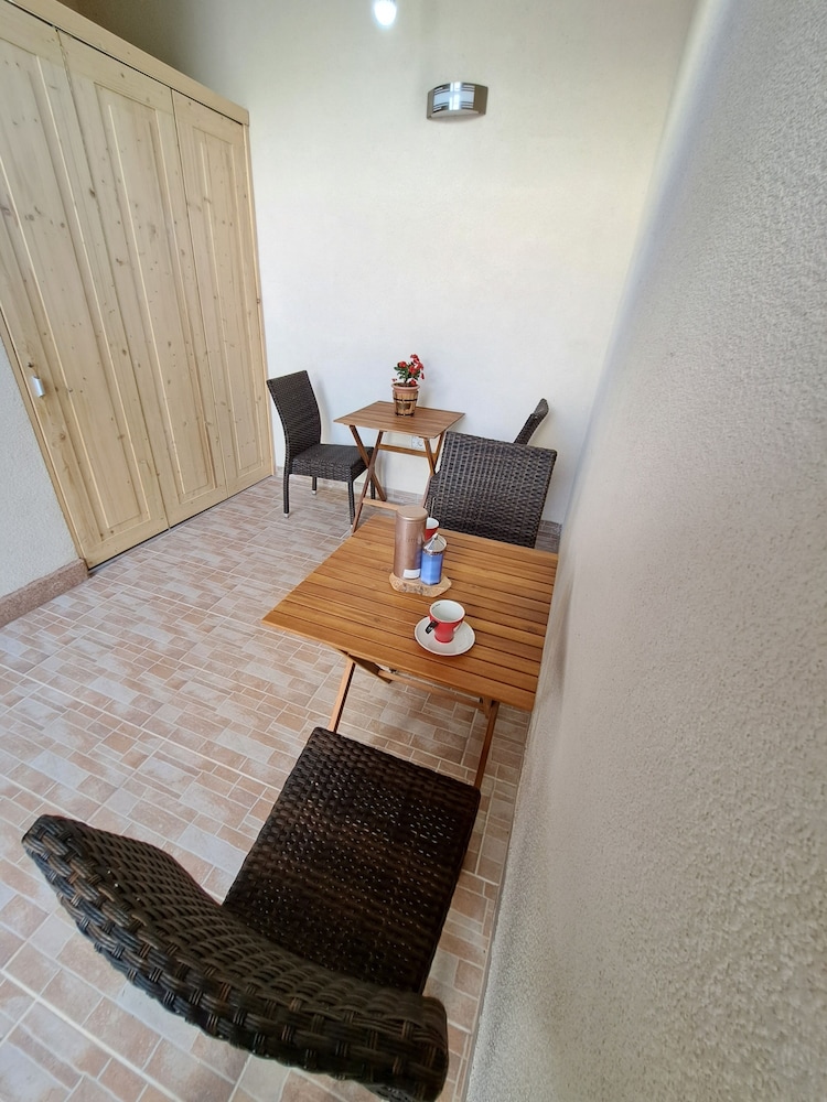 Photo 35