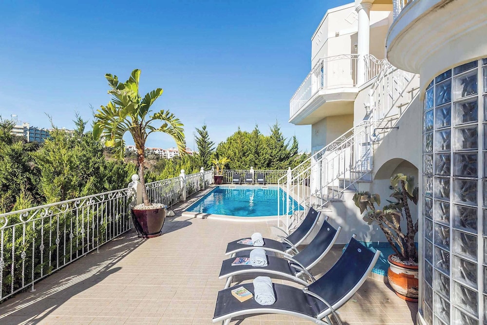 Villa Encosta do Sol