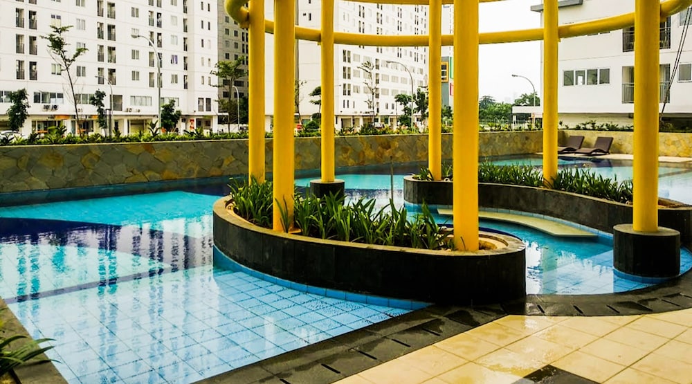 Pool & Wellness