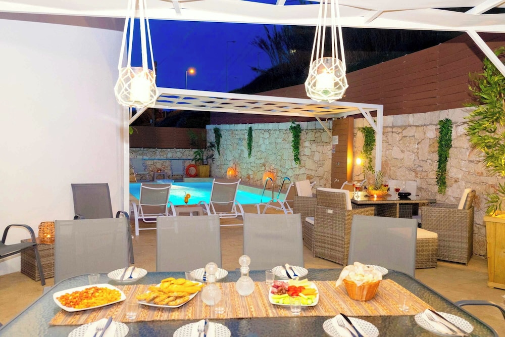 Villa Sky