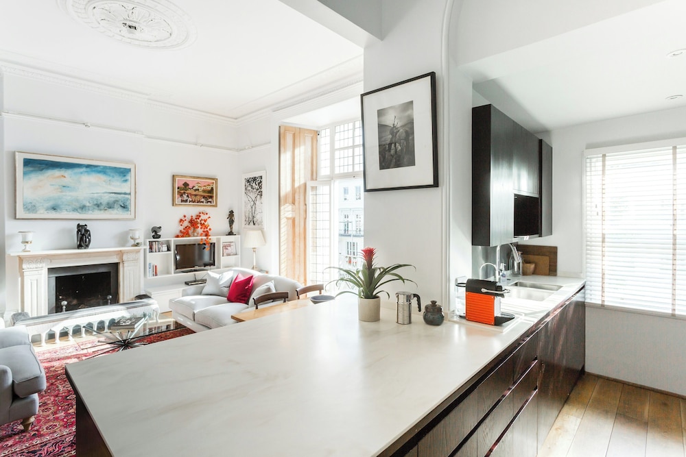 Pembridge Villas IV by Onefinestay