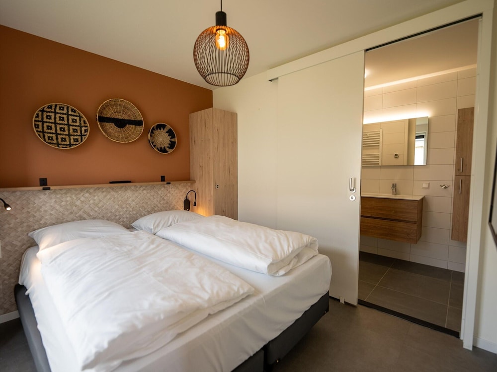 Sunny Zeeland Hideaway view 3