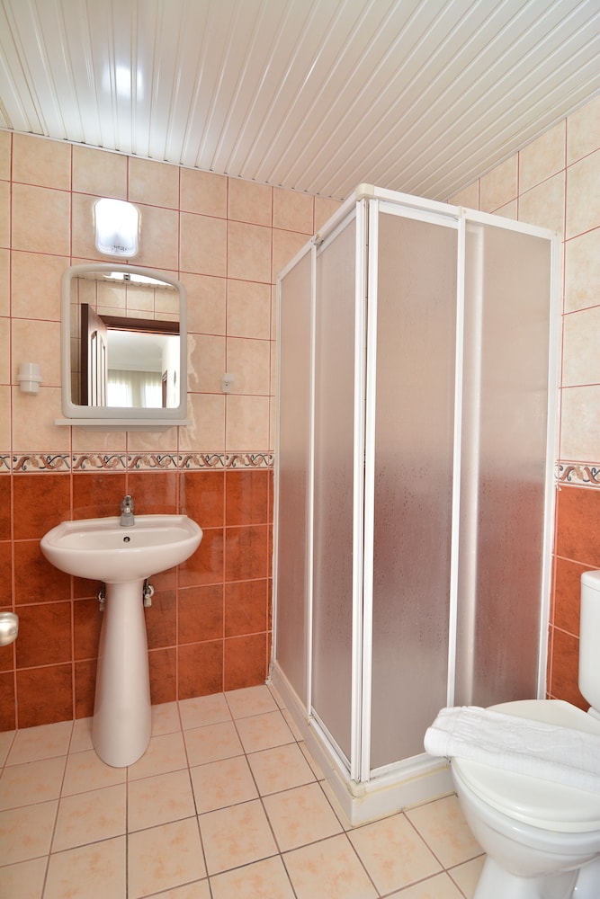 Rose Garden Apart Hotel - Image 62