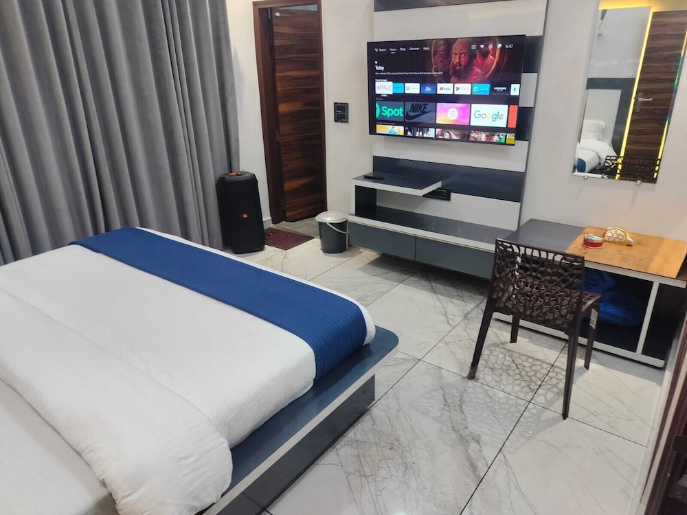 Hotel River View Panipat