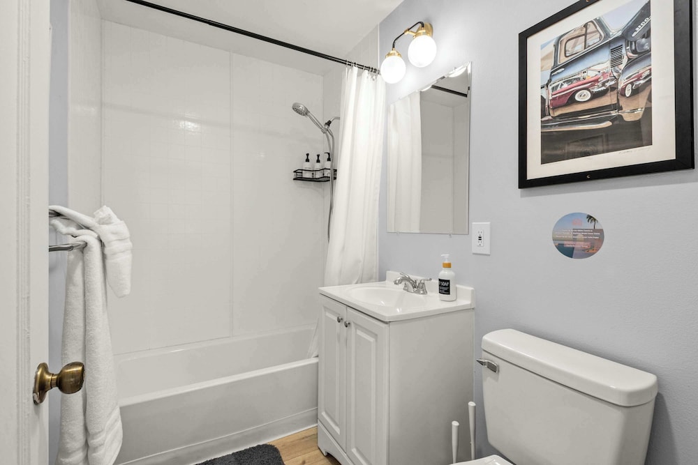 @ Marbella Lane - Spacious 2BR Home Near Westgate
