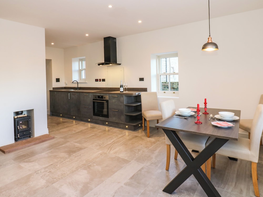 Luham Cottage