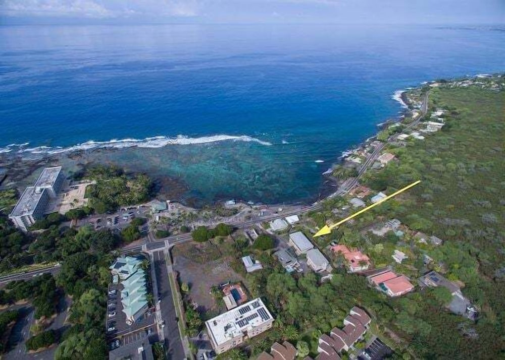 Penthouse - Spectacular Ocean Views - Across From Snorkeling Beach- Vrkcv