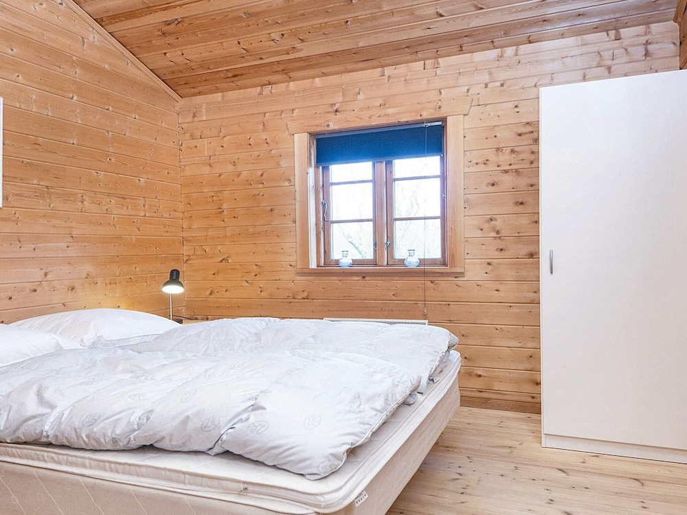 Captivating Holiday Home in RingkÃ¸bing near Sea view 4