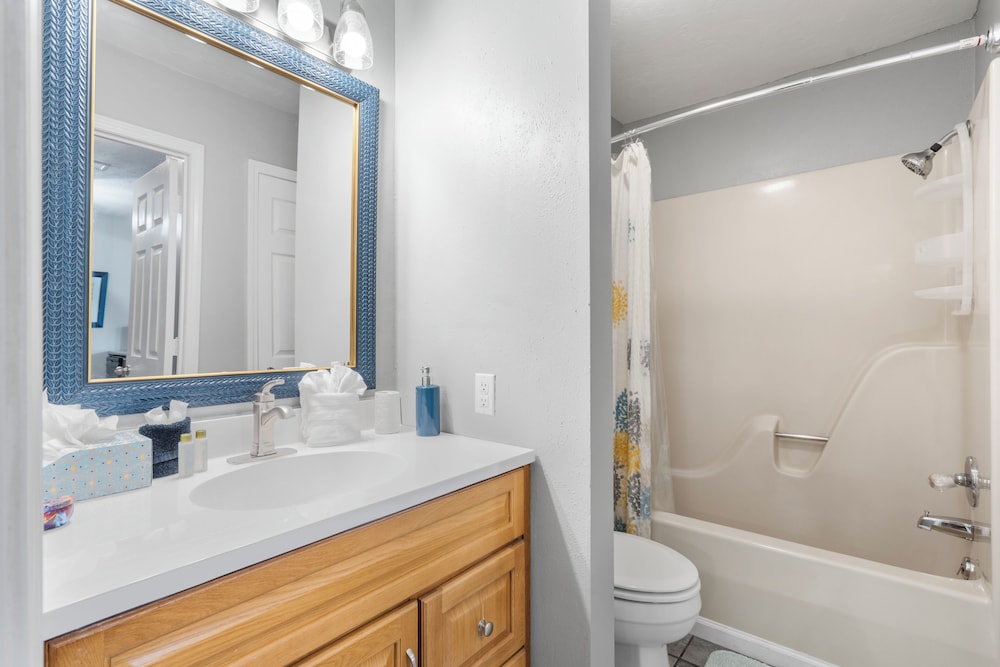 Branson Sunny Daze - Sleeps 4