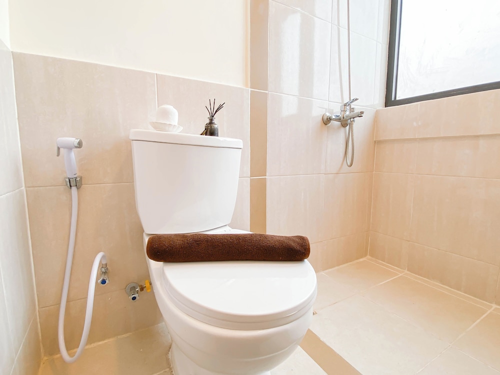 Good Deal and Homey 2BR Meikarta Apartment