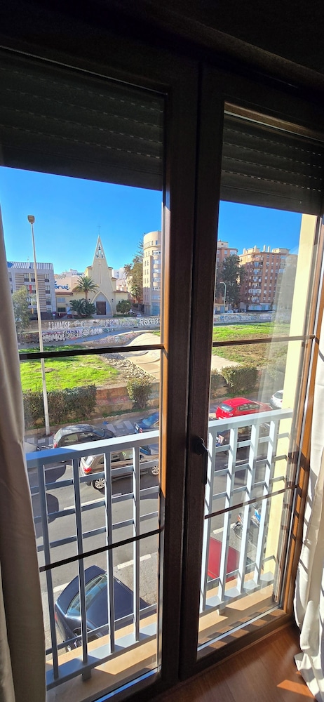 Ola Rosaleda