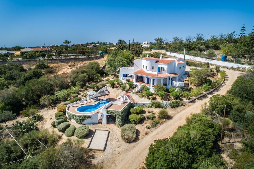 Engenho Three Bed Villa With Beautiful Countrysi