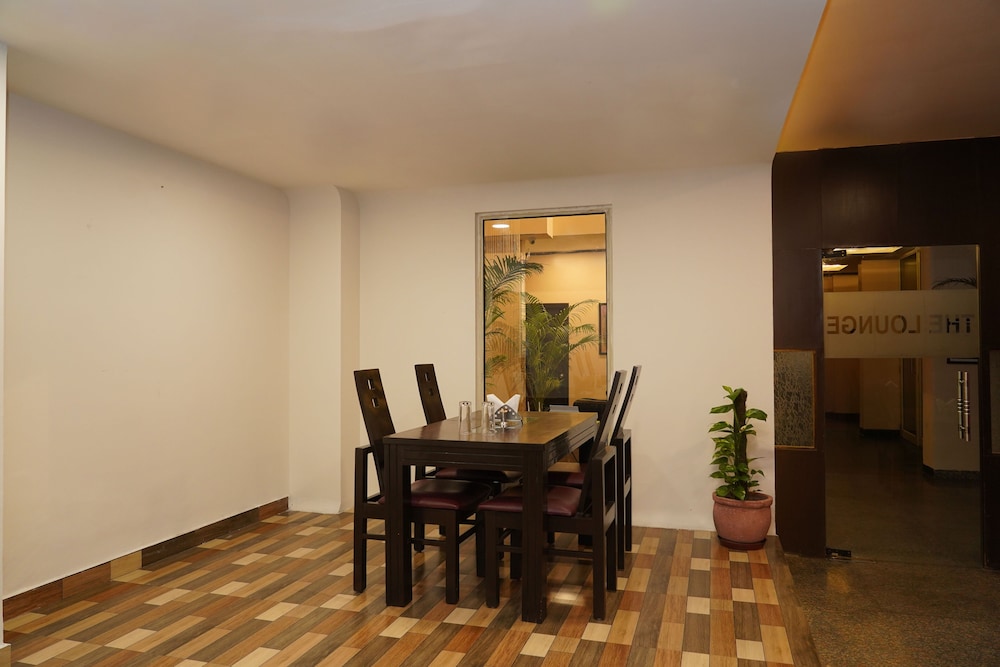 Noida Vacations - Mint Metropolitan Grand - Property Image 108