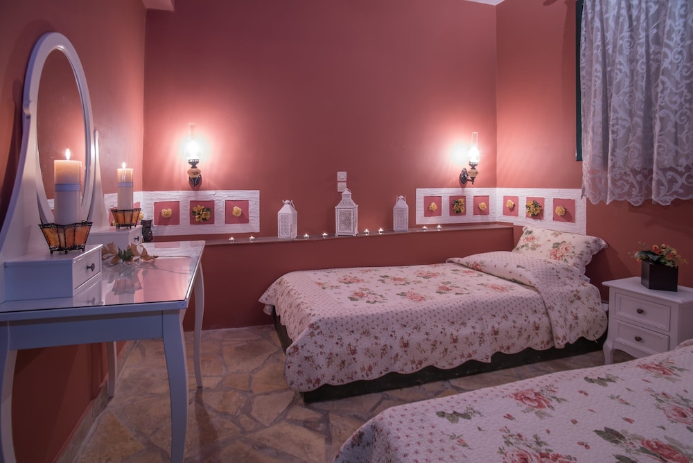 Athenea Villas photo 5