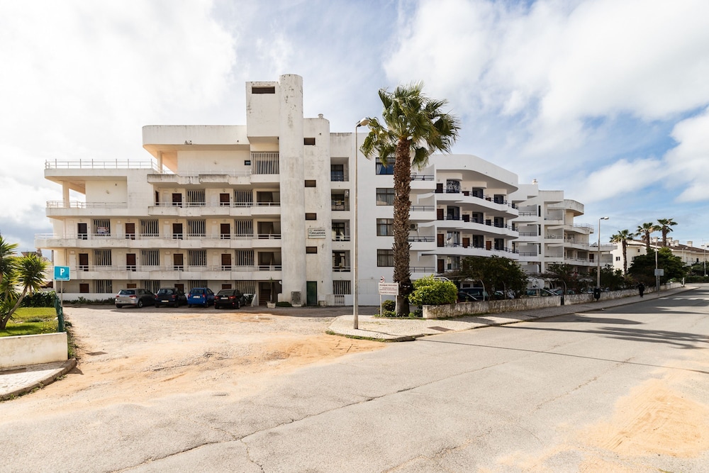 Turigarden Flat in the Center of Olhos Agua