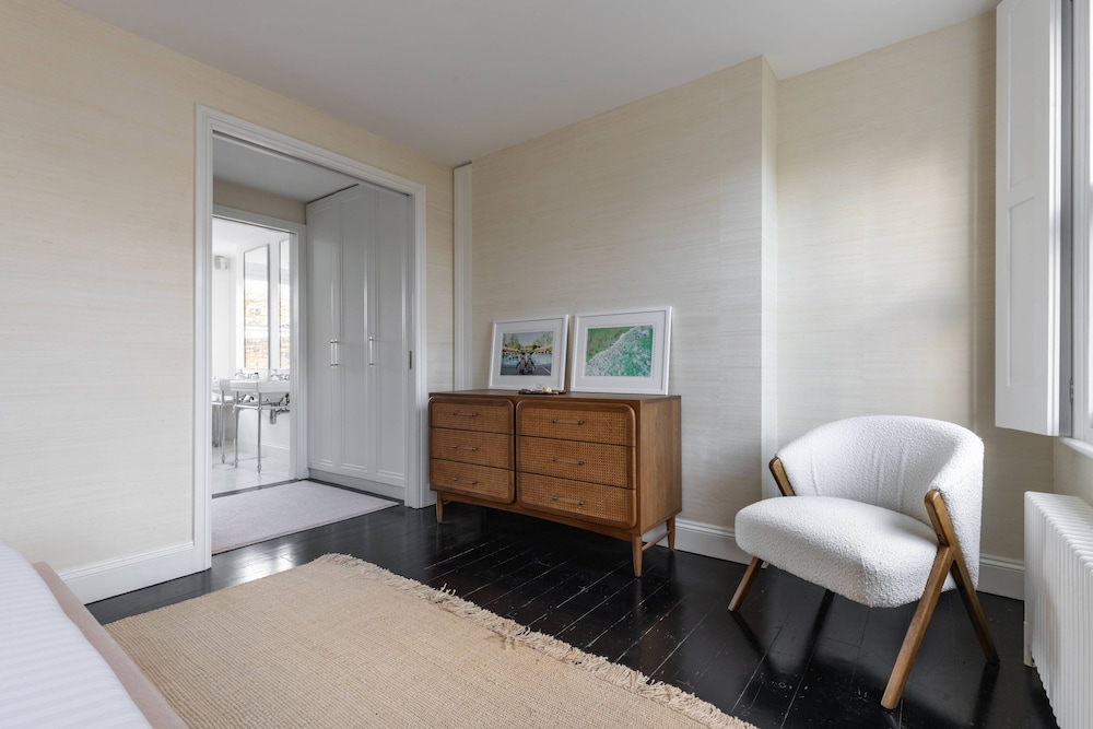 Edith Grove Viii by Onefinestay