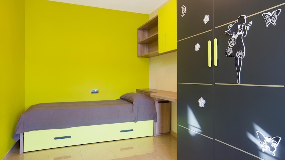 Sotet in Vidreres With 4 Bedrooms and 2 Bathrooms