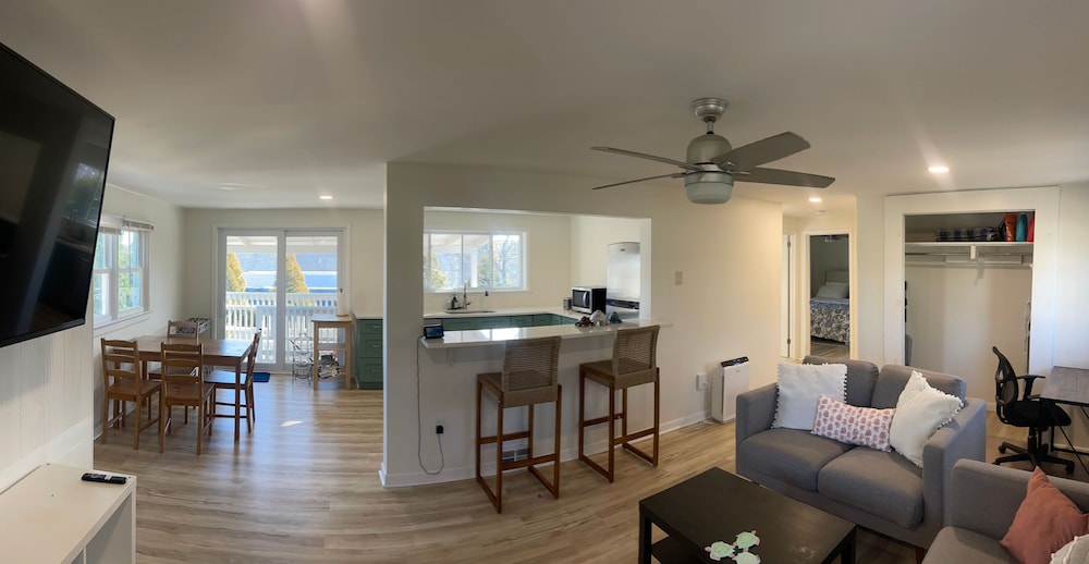 10 Braddock Somers Point