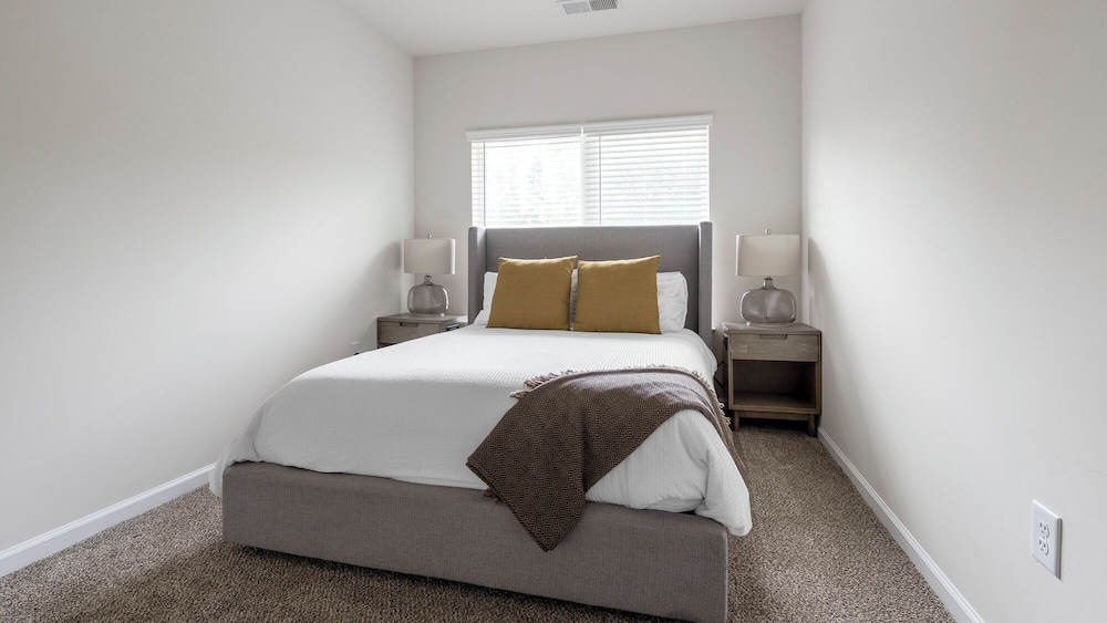 North Concord Apartments By Landing
