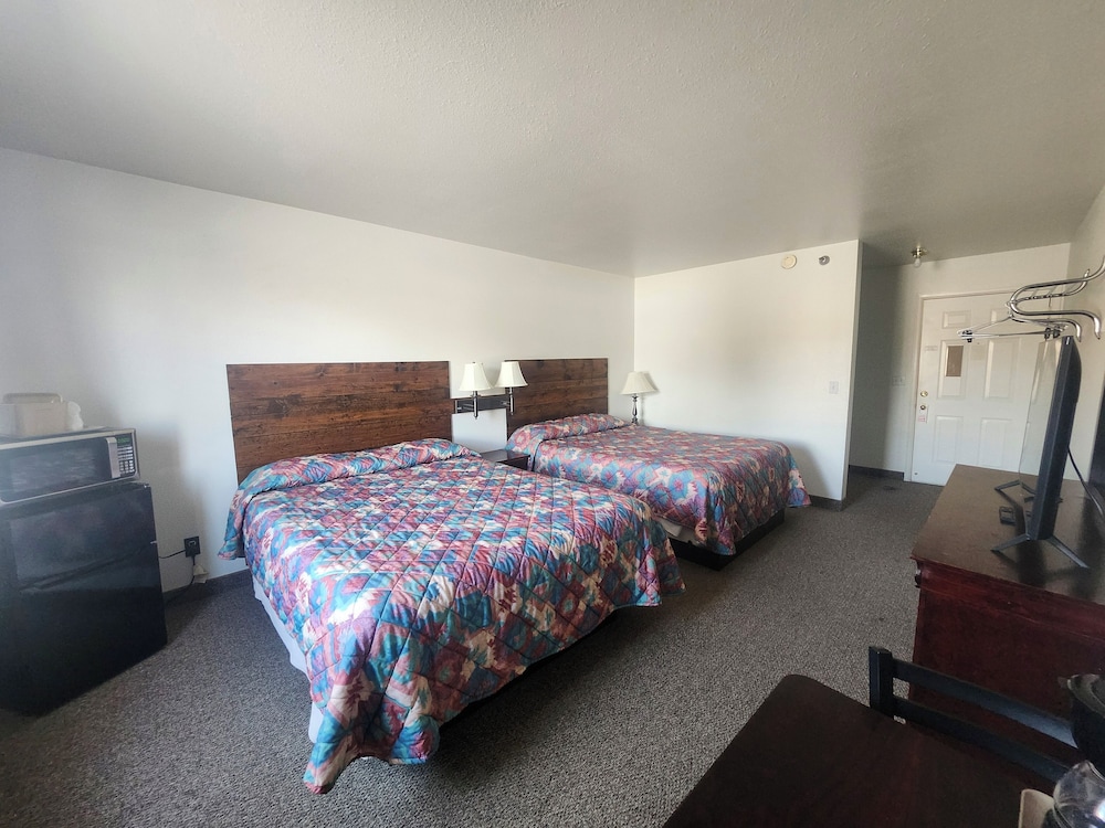 Mountain View Motor Inn LLC