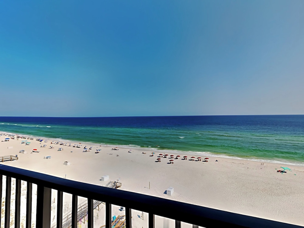 Ocean Breeze East by Southern Vacation Rentals
