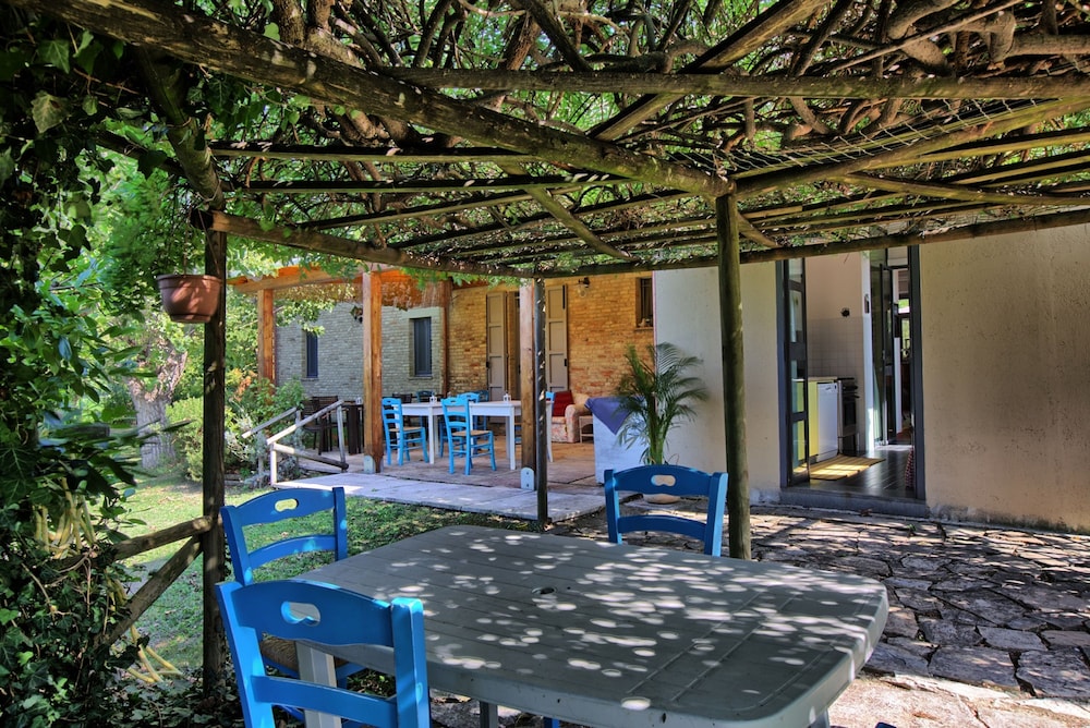 Big Historic Private Villa With Pool and Garden