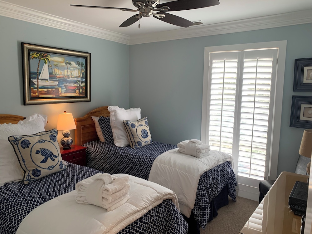 841 Ketch Court at The Sea Pines Resort view 2