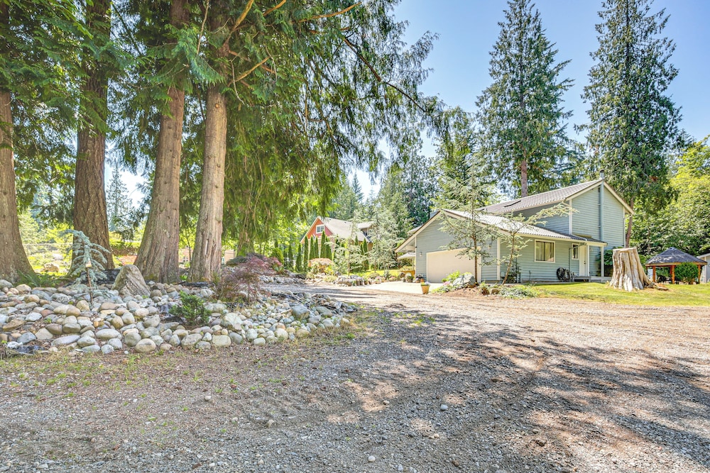 Home on > 1 Acre of Woods in Seattle Suburbs!
