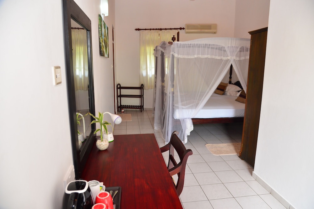 Surf Villa