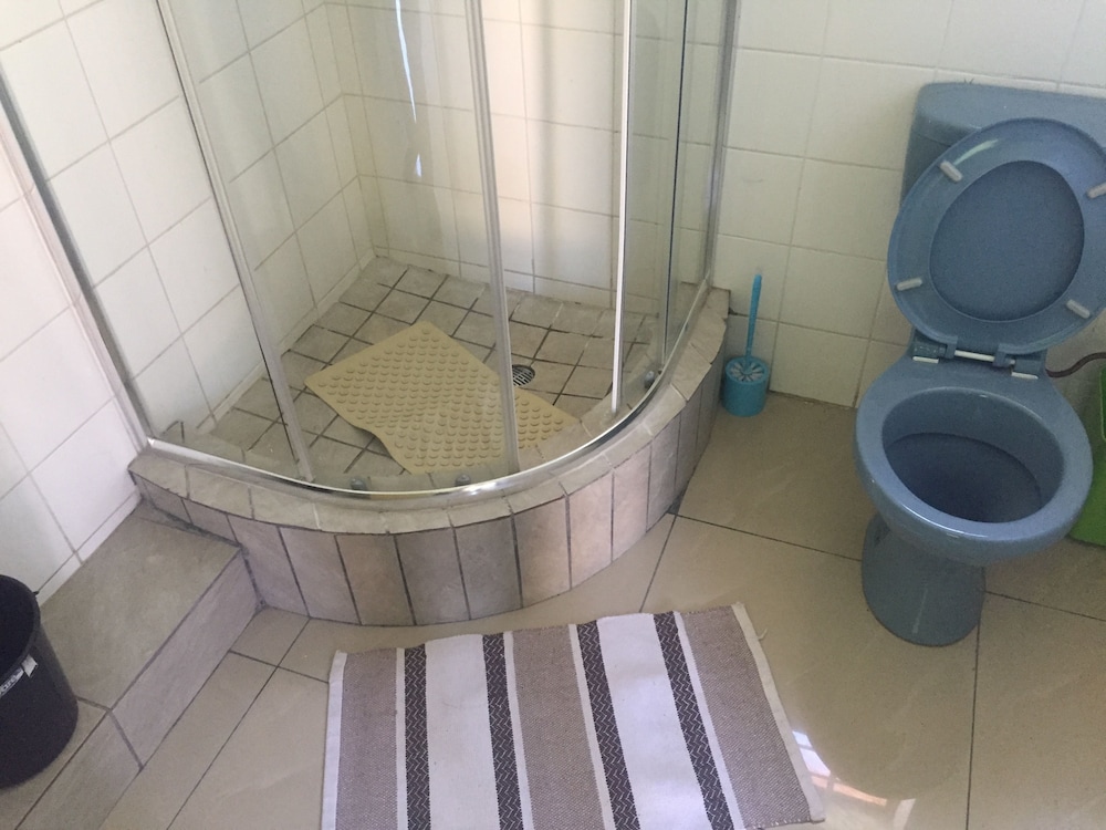 Shakawe Sands Lodge