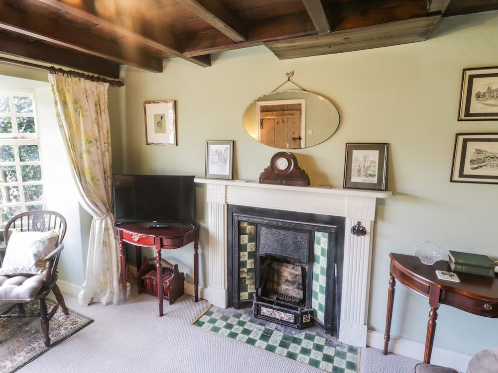 Bute Cottage
