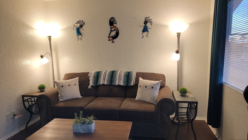Pine Grove - Cozy Tempe 1br Apartment