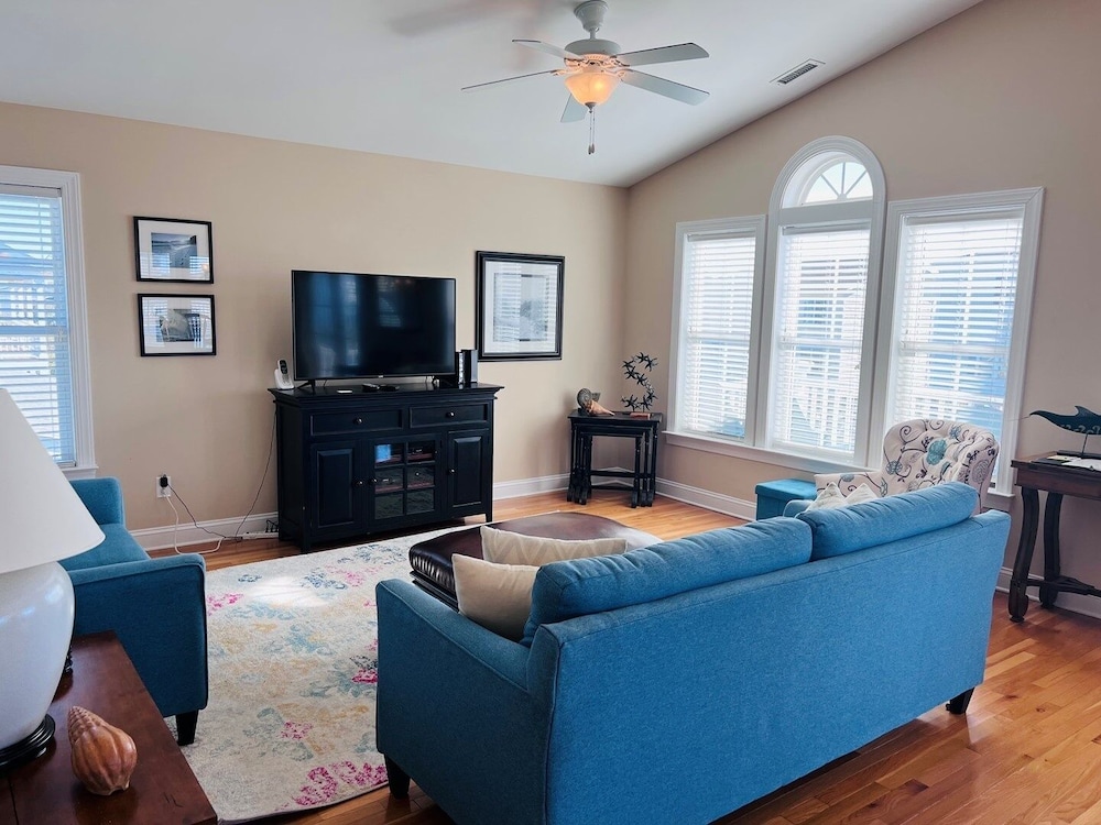 - 2 the C - 4 Br Home