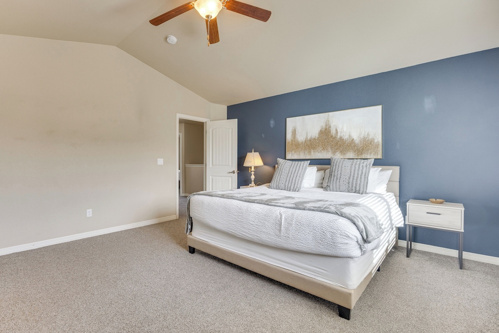 Explore Pikes Peak & Colorado Springs: Family Home