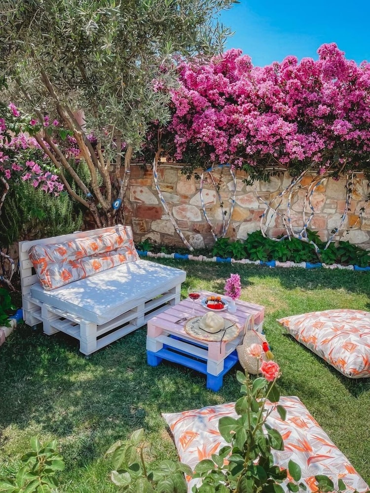 Cunda Paradise Otel - Image 9
