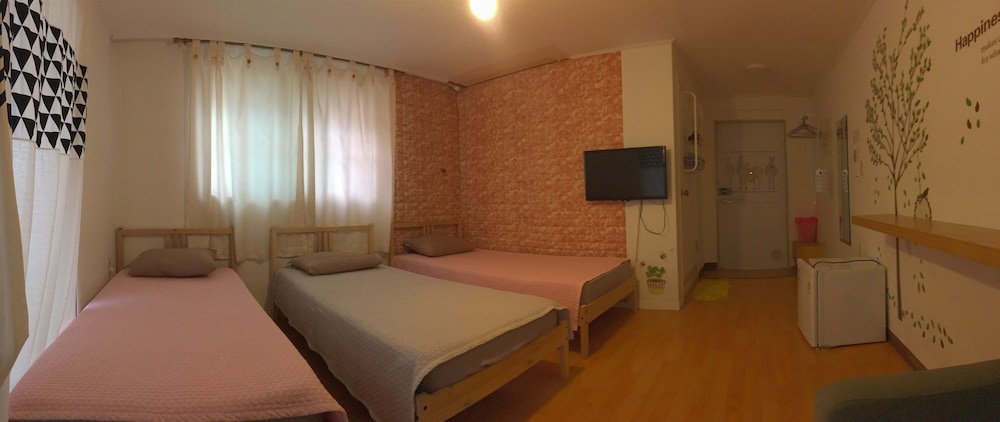 Egg Guesthouse Korea
