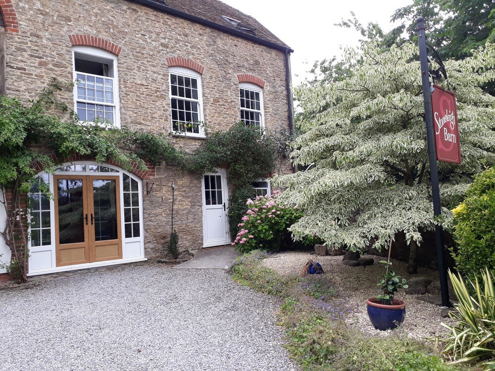 Stoneleigh Barn B&B