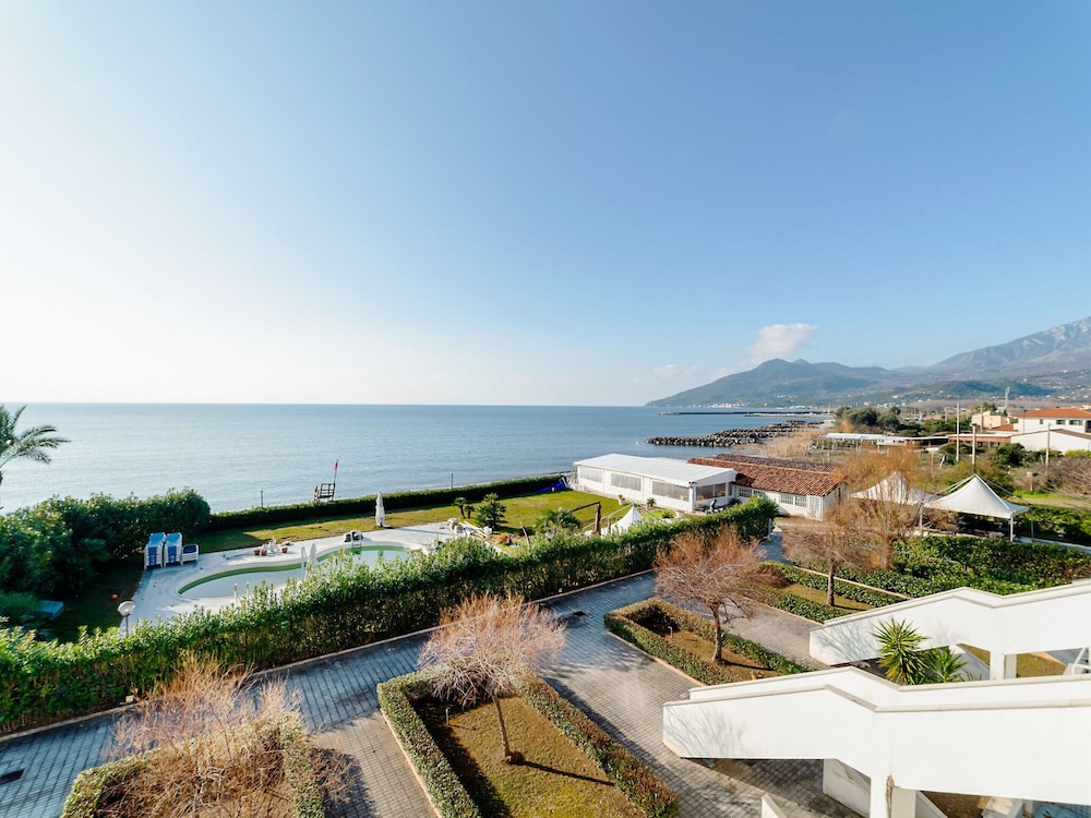 Belvilla by OYO Apartment in Policastro Bussentino photo 3