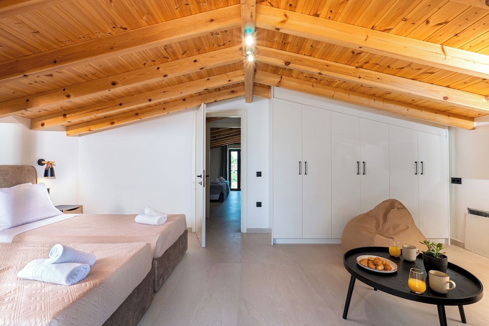 Domus Dervisi by Estia