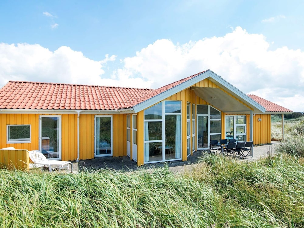 10 Person Holiday Home in Lokken