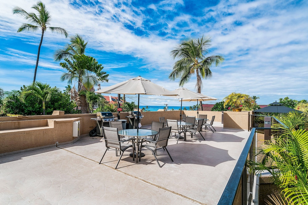 Easy Walk to Village - Air-conditioning - Ocean View - Wifi - Vrkcv
