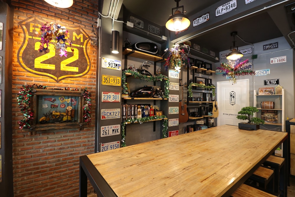Room 22 Hostel