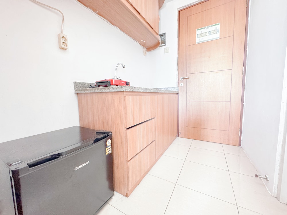 Compact And Restful Studio At Pavilion Permata Apartment